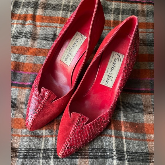 Gorgeous Vintage Italian Suede & Snakeskin Heels - Picture 2 of 5